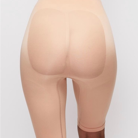 Skims Sculpting Above the Knee Shorts sz XXS/XS OCHRE color - Picture 2 of 6